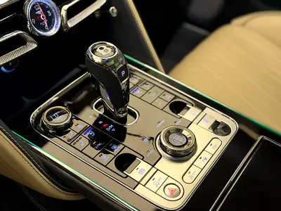 2022 Bentley FLYING SPUR — миниатюра 9