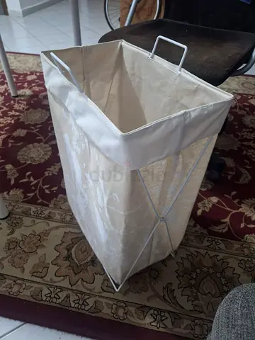 Foldable Fabric Laundry Hamper with Metal Frame