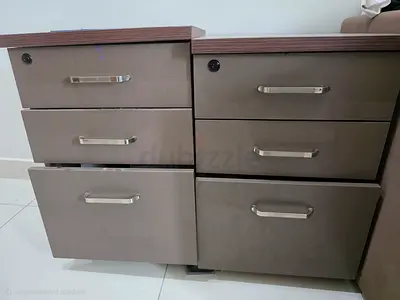 Pair of Modern 6-Drawer Bedside Cabinets / Chest of Drawers - Grey Gloss