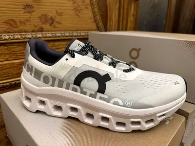 On CloudMONSTER