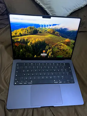MacBook Pro - M3 Pro - 14- inch (Space Gray) 18GB Ram 512GB SSD - Good Condition