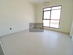 Like brand new lavish 1bhk with balcony and fully family building
