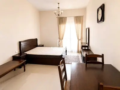 CANAL VIEW | PRIME LOCATION | SPACIOUS LAYOUT