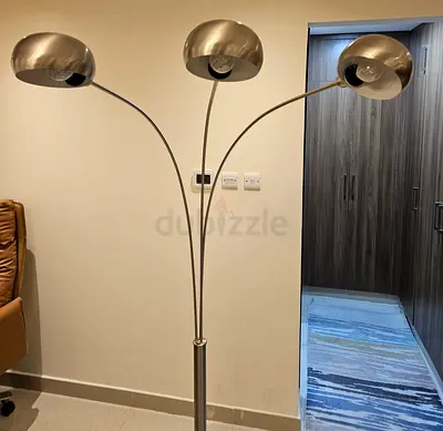 Modern 3 headed floor lamp