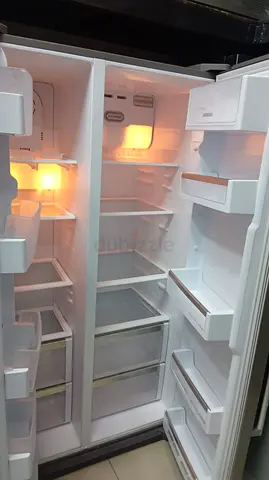 Seimens  side-by-side refrigerator