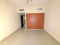Limited offer !!!Huge Size 1 BHK available with 2 washrooms just in 35K with Balcony 2 Bathroom near