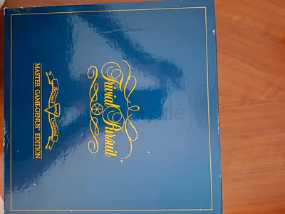 Trivial Pursuit Master Game/Genus Edition board game (used)