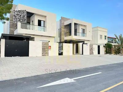 Own your dream 5-bedroom home in a prestigious area at a very good price directly from the owner.
