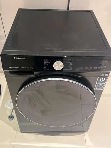 Hisense Front Load Washing Machine - 10kg, Black (Amazing Condition)