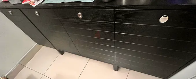 Storage table