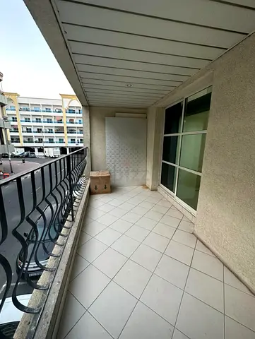 Spacious partition - very very close to Burjuman exit 4
