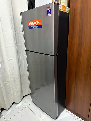 Refridgerator