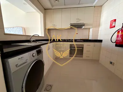 Modern 1BR with Kitchen Appliances | Walk to BurJuman Metro | Gym & Pool