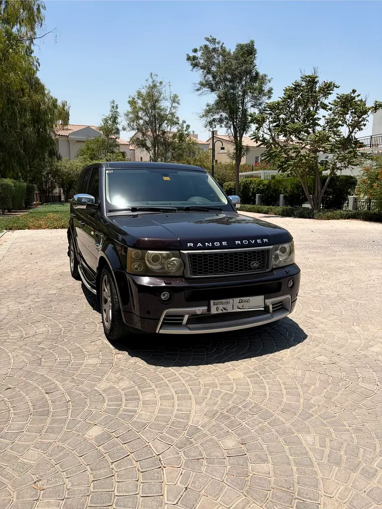 Land Rover Range Rover Sport 2009 — photo 1 of 3