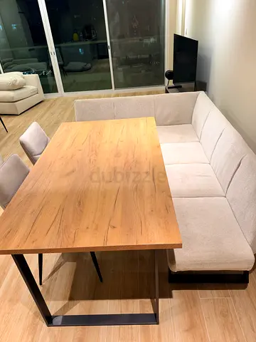 Dining bench - can fit 5 people