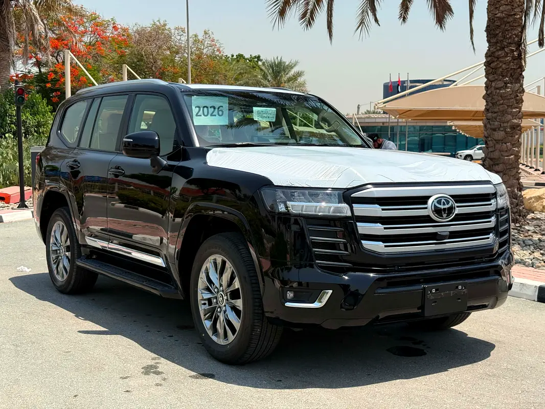 Toyota Land Cruiser 2026 — photo 1 of 20