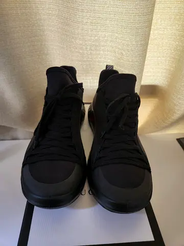 New Ecco shoes size 36 for Aed 300