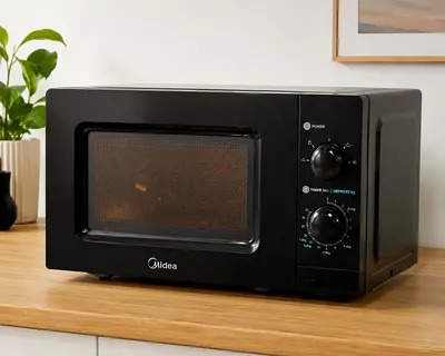 Midea Microwave Oven – Excellent Condition