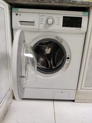 LG Front Load Washing Machine | 7 kg capacity | Original Invoice