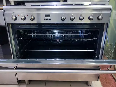 Smeg latest model gass/electric 5 Burner top gass oven electric dual fan cooking range 90x60 stove