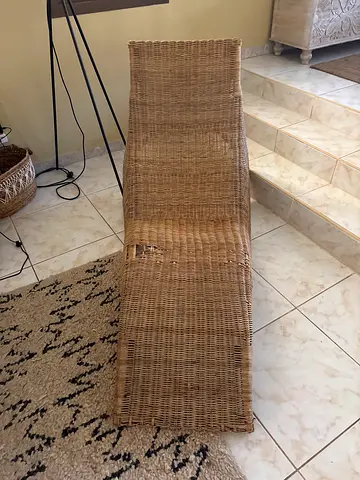 Rattan sunlounger