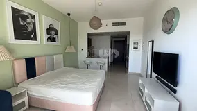 Furnished | Ready to Move | Prime Location