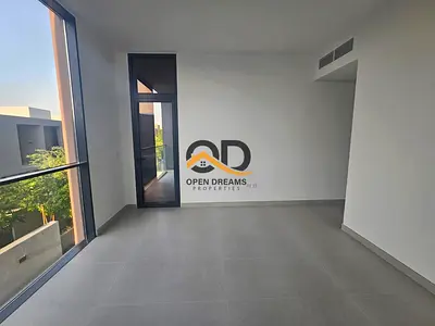 4Bed with Majlis in Robinia Masaar
