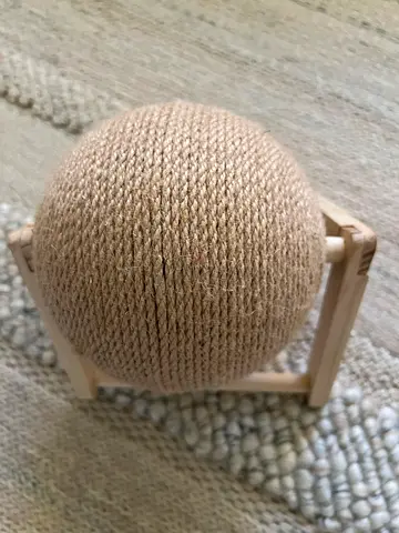 Sisal Rope Cat Scratcher Ball with Wooden Stand