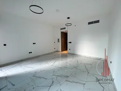 Brand New | Italian Finishing | Ready to move