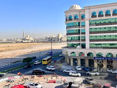 Big Specius Hall& Room Open Veiw