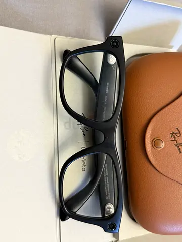 Ray-Ban Meta Smart Glasses (Wayfarer) - Matte Black