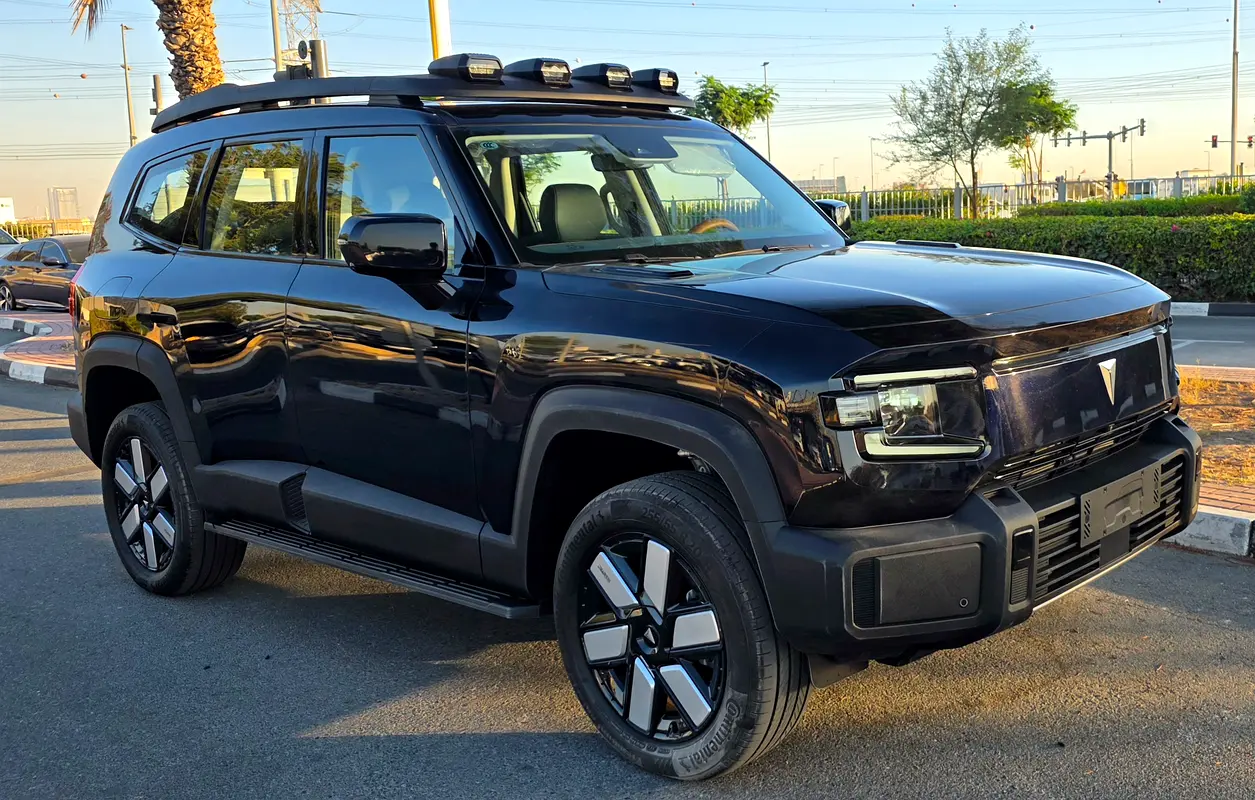 Changan Deepal G318 2024 — photo 1 of 10