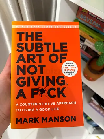 The Subtle Art of Not Giving a F*ck by Mark Manson (Paperback)
