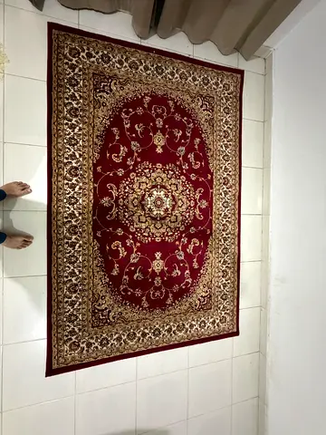 Red Persian Carpet/Rug