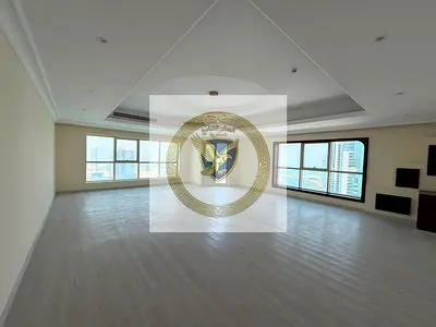 Beautiful sea-view 3BHK apartment with balcony free gym pool parking premium finishing easy Dubai access