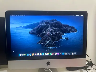 Apple iMac 21.5-inch All-in-One Desktop - Good Working Condition