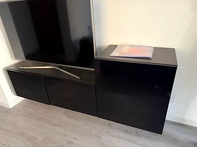 Black High-Gloss Wall-Mounted TV Unit / Entertainment Cabinet