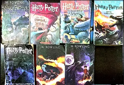 Harry Potter book set (7 paperback novels) - J.K. Rowling