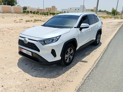 TOYOTA RAV 4/2023