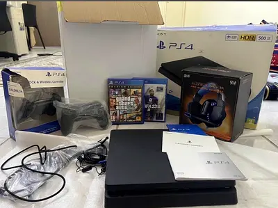 Sony PlayStation 4 500GB Bundle with Games and Accessories