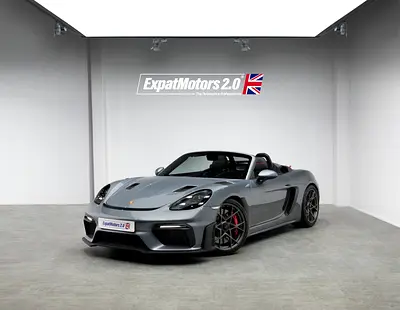 Like-New - Low Mileage • FDSH • Porsche Warranty • GCC