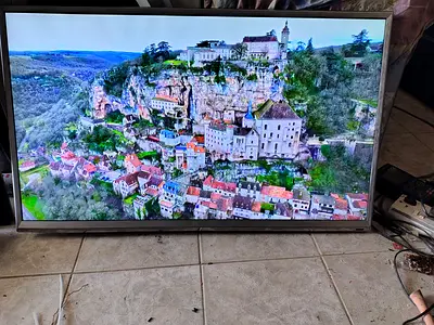 42-55 inch smart android system LED TV — Good Working Condition