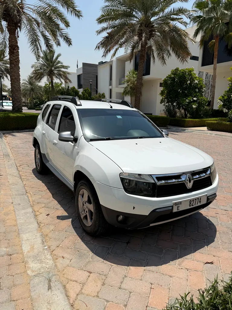 Renault Duster 2014 — photo 1 of 6