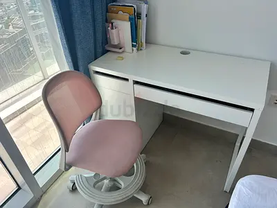 White Study Desk with Pink Ergonomic Swivel Chair - Excellent Condition