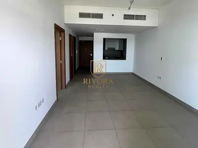شقة بغرفة نوم واحدة مع شرفة مطلة على برج خليفة