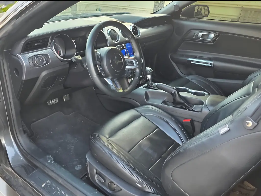 Ford Edge 2020 — photo 1 of 7