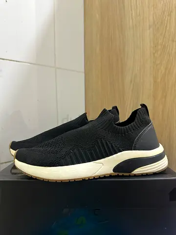 New Black Slip-On Knit Sneakers, Size EU 37 - Barely Used