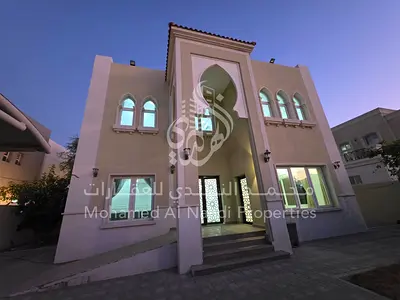 READY TO MOVE ! 4 BHK VILLA ! 265K