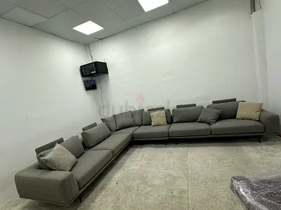 Like new condition Natuzzi brand corner sofa