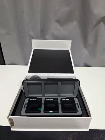 Godox Gels/Color Filters Set (3 pcs) in Original Case + Extra 3 mics different brand
